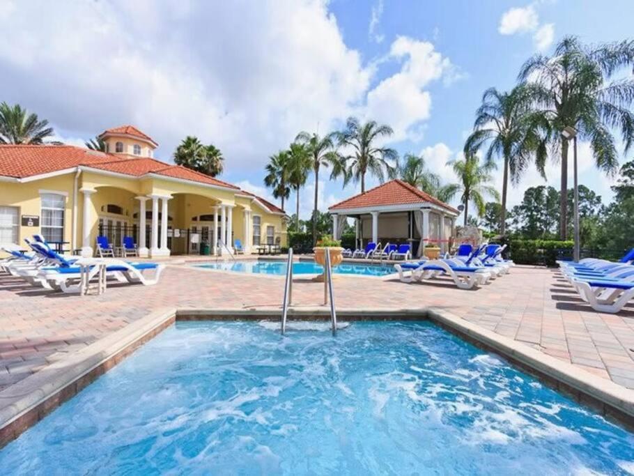 Lakeview W/8 Bedroom 5 Kingsuite 3 Miles To Disney كيسيمي المظهر الخارجي الصورة