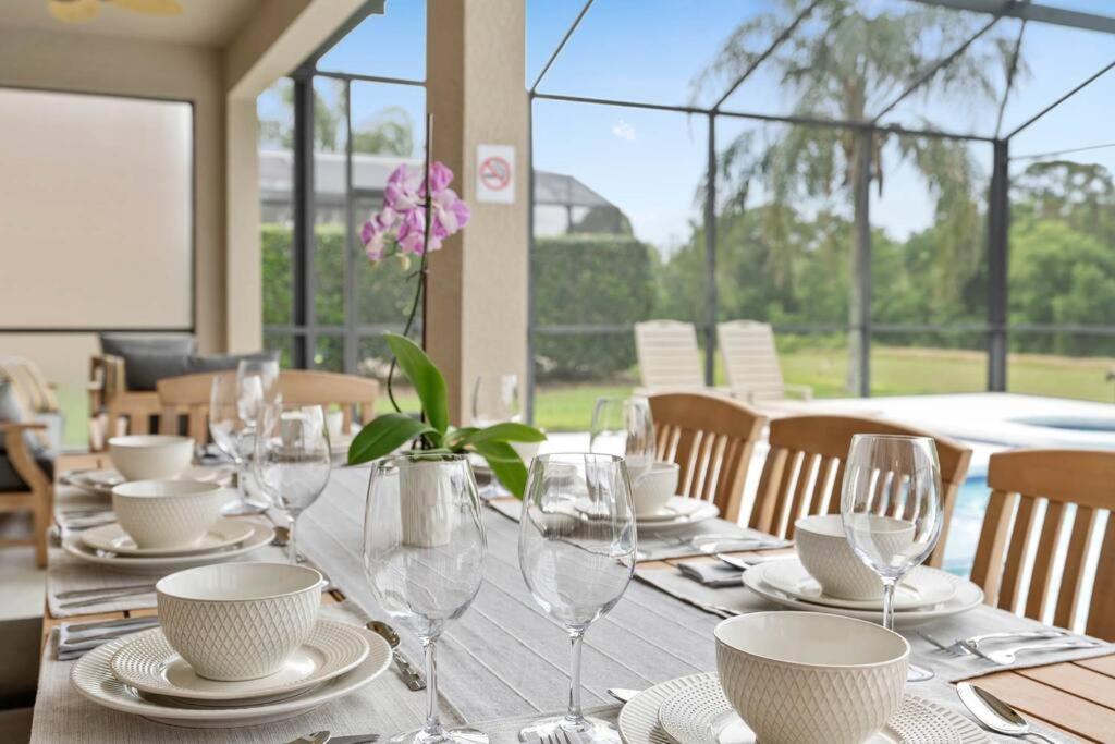 Lakeview W/8 Bedroom 5 Kingsuite 3 Miles To Disney كيسيمي المظهر الخارجي الصورة