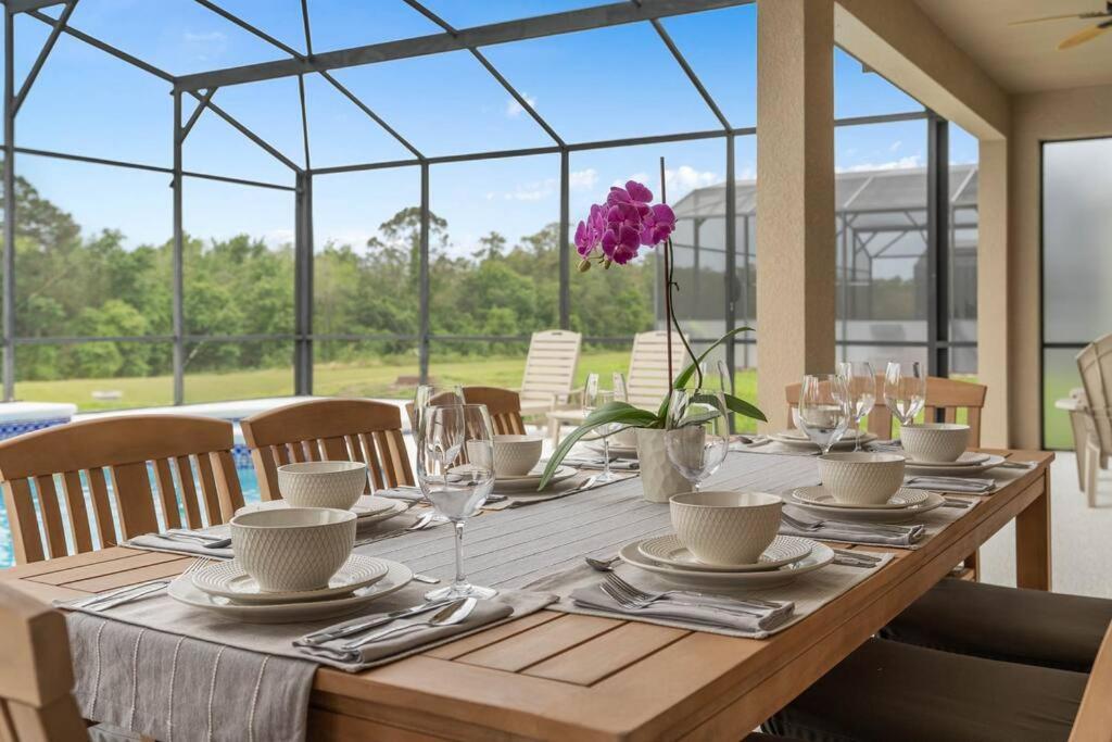 Lakeview W/8 Bedroom 5 Kingsuite 3 Miles To Disney كيسيمي المظهر الخارجي الصورة